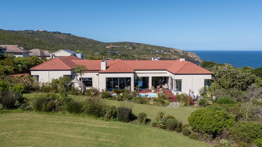 4 Bedroom Property for Sale in Pezula Golf Estate Western Cape